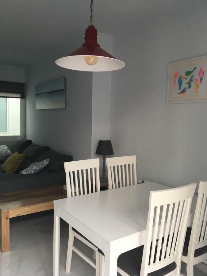 2 Bedroom In The Old Town, Close To The Apartment *